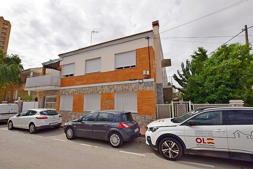 4 bedrooms Bungalow in Santiago de la Ribera, Spain No. 287302