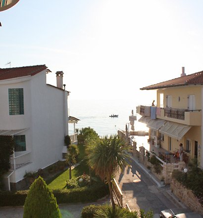 Недвижимость с 2 спальнями в Халкидики, Центральная Македония, Македония и Фракия, Греция № 8136