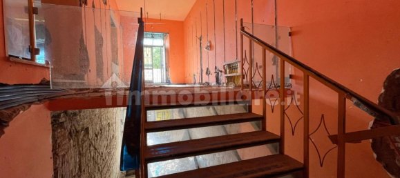 Imóvel comercial de 3 divisões em Naples, Italy N.º 328993 5