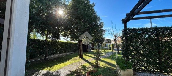 Вилла с 2 спальнями в Сабаудия, Италия № 331110 27