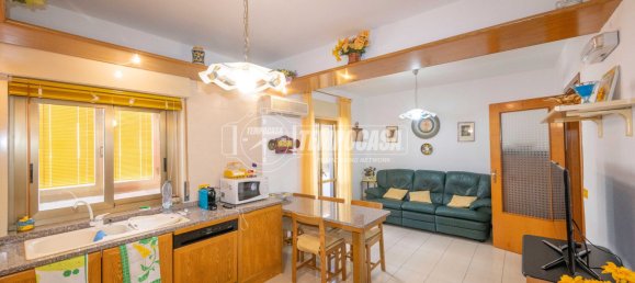 2 bedrooms Apartment in Messina, Italy No. 293689 9