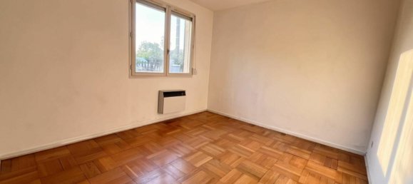 Villa T4 em La Verpilliere, France N.º 355445 2