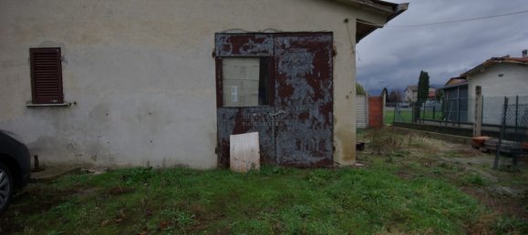 4 rooms Apartment in Sansepolcro, Italy No. 228338 12