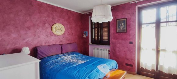 2 Schlafzimmer Schlösser in Rivoli, Italy, Nr. 56181 10