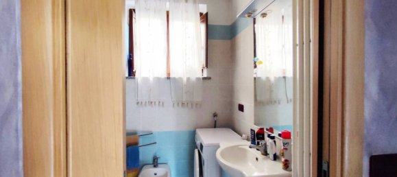 2 Schlafzimmer Schlösser in Rivoli, Italy, Nr. 56181 7