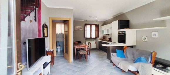 2 Schlafzimmer Schlösser in Rivoli, Italy, Nr. 56181 3