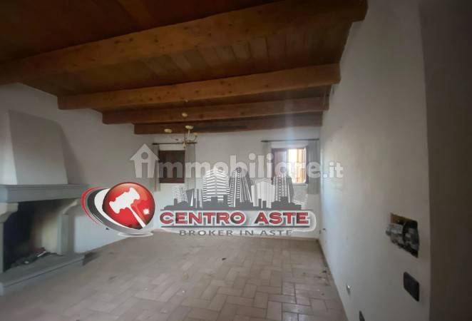 Apartamento T2 em Pergola, Italy N.º 99398