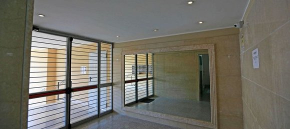 3 rooms Apartment in Rome, Italy No. 64852 8