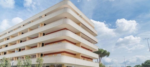 3 rooms Apartment in Rome, Italy No. 64852 4