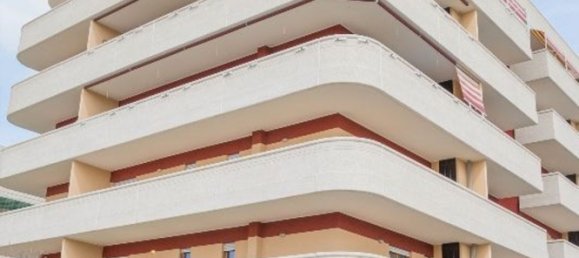 3 rooms Apartment in Rome, Italy No. 64852 13