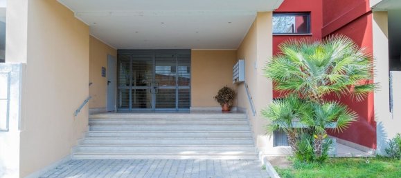 3 rooms Apartment in Rome, Italy No. 64852 21