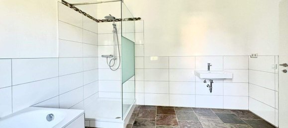 Таунхаус с 5 комнатами в Штоккерау, Австрия № 226100 11