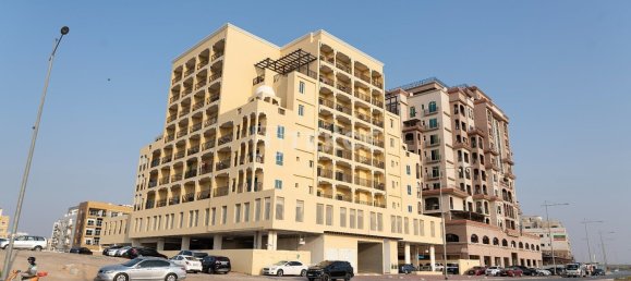 1 bedroom Apartment for sale in Al Warsan, Dubai, UAE № 196457 5