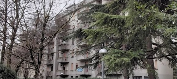 4 bedrooms Apartment in Reggio Emilia, Italy No. 325248 2