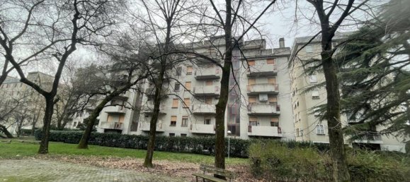 4 bedrooms Apartment in Reggio Emilia, Italy No. 325248 5