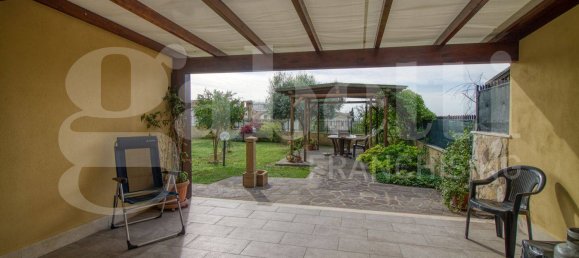 3 Schlafzimmer Villa in Sant'Angelo Romano, Italy, Nr. 71231 23