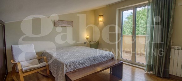 3 Schlafzimmer Villa in Sant'Angelo Romano, Italy, Nr. 71231 17