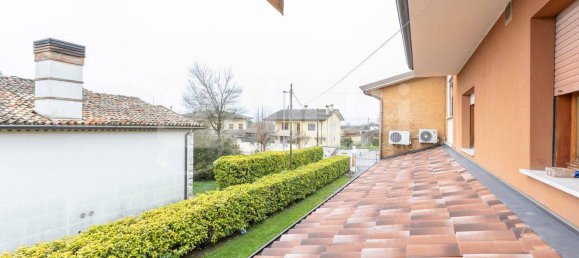 2 غرف نوم شقة في Pordenone, Italy رقم 157713 23