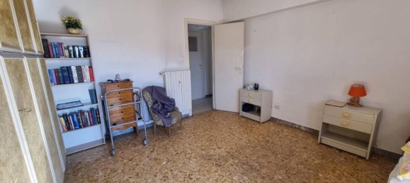 3 rooms Apartment in Rome, Italy No. 40979 22