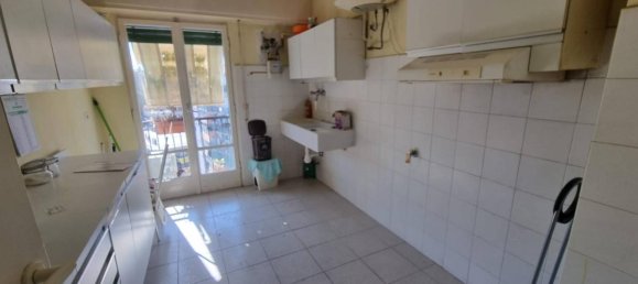 3 rooms Apartment in Rome, Italy No. 40979 12