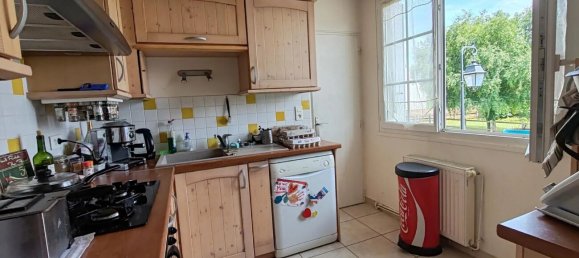 Дом с 4 спальнями в Вилле-Котре, Франция № 260796 3