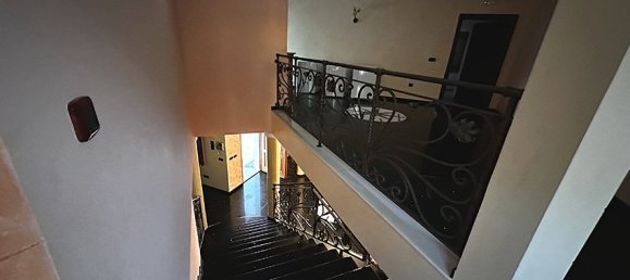 4 bedrooms Commercial property in Budva, Montenegro No. 40 17