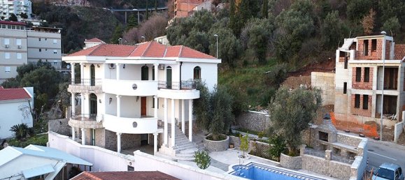 4 bedrooms Commercial property in Budva, Montenegro No. 40 6