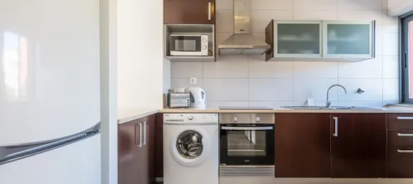 Apartamento de 2 dormitorios en Mexilhoeira Grande, Portugal No. 153716 7