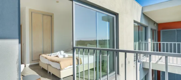 Apartamento de 2 dormitorios en Mexilhoeira Grande, Portugal No. 153716 18