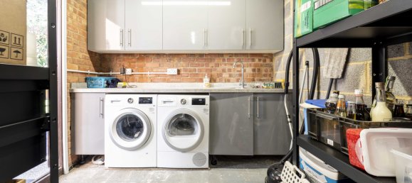 3 bedrooms House in Poole, United Kingdom No. 1054 15