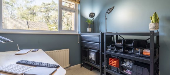 3 bedrooms House in Poole, United Kingdom No. 1054 12