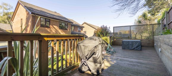 3 bedrooms House in Poole, United Kingdom No. 1054 18