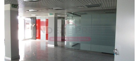 Gewerbliche Immobilie in Carregal do Sal, Portugal 195m², Nr. 62806 12