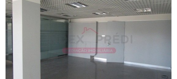 Gewerbliche Immobilie in Carregal do Sal, Portugal 195m², Nr. 62806 7