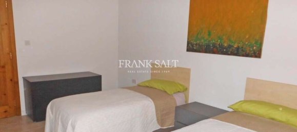 4 bedrooms Apartment in Qormi, Malta No. 11065 9