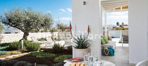 Villa de 3 dormitorios en Noto, Italy No. 137611 13