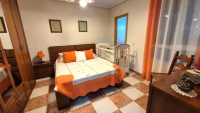 4 chambres Appartement à Badajoz, Spain No. 180082