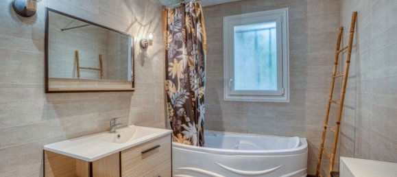 4 bedrooms Villa in Montpouillan, France No. 301799 7