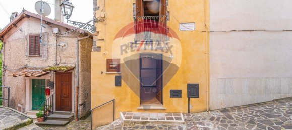 2-salle Maison à Gerano, Italy No. 177144 37