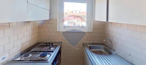 2 rooms Apartment in Turin, Italy No. 40192 21