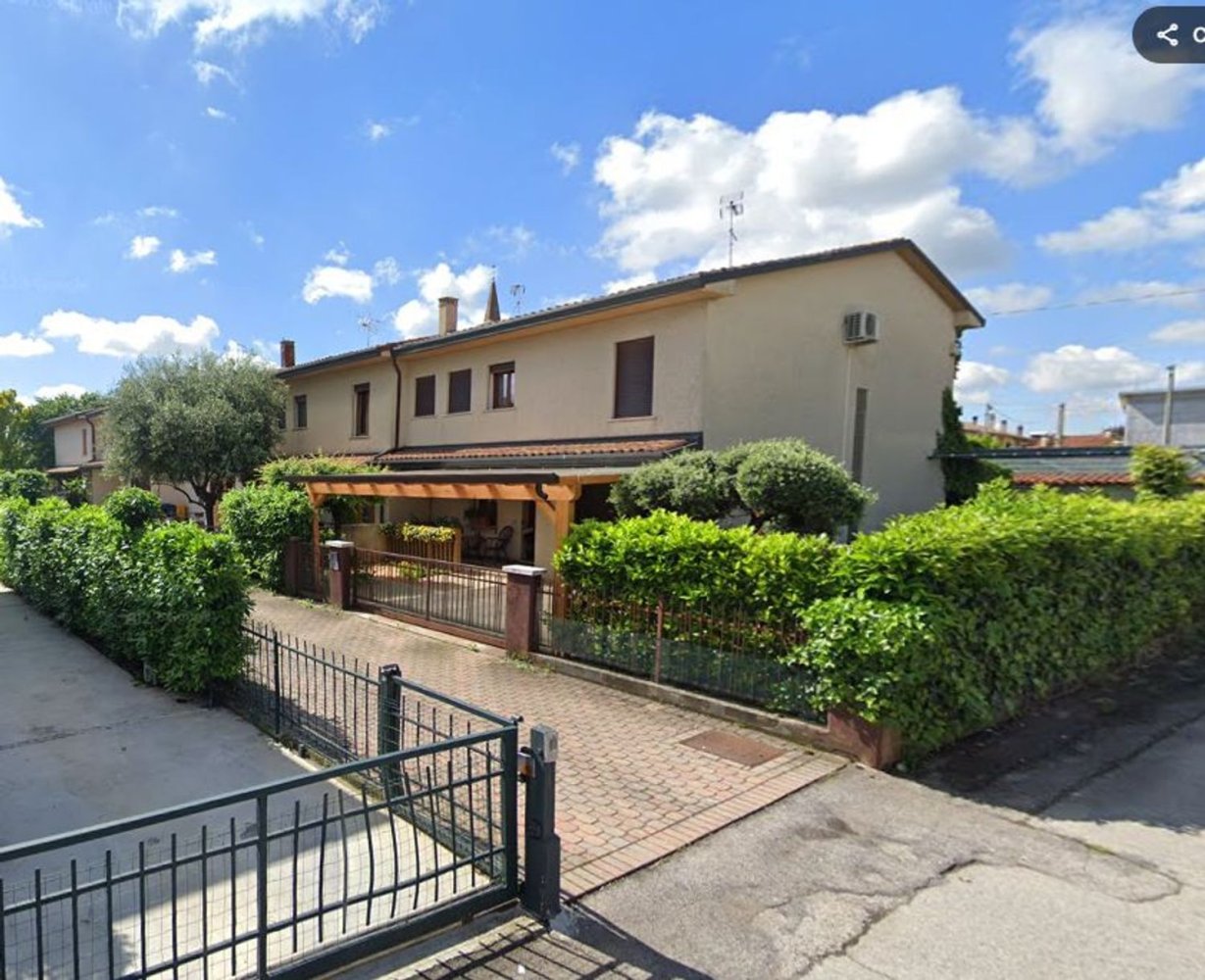 12 rooms House in Povegliano, Italy No. 264484