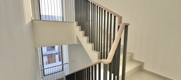 4 bedrooms Townhouse in Mudon, UAE No. 113542 2