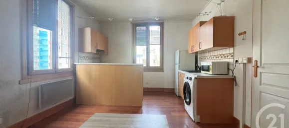 Квартира с 1 спальней в Анси, Франция № 351095 3