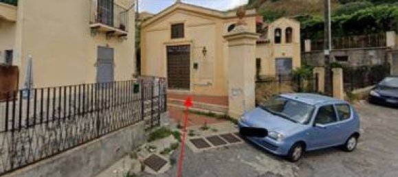 3 bedrooms Apartment in Messina, Italy No. 224331 3