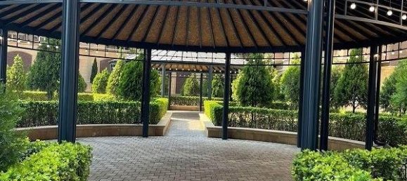 Квартира с 4 спальнями в Баку, Азербайджан № 3 2