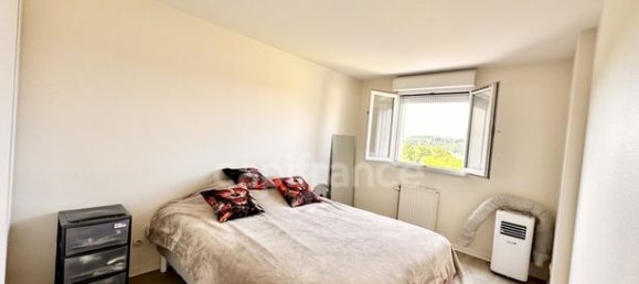 3 bedrooms Apartment in Saint-Ouen-l'Aumone, France No. 358693 5