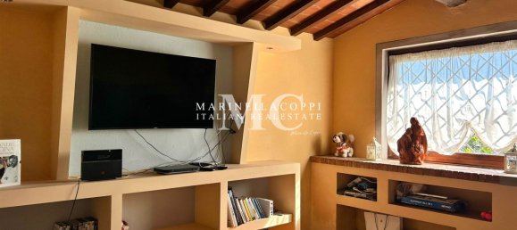 4 bedrooms Villa in Impruneta, Italy No. 189725 4