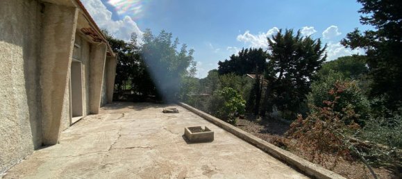 Вилла с 4 комнатами в Авола, Италия № 173089 9