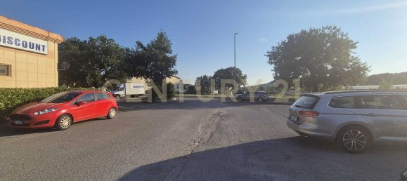 77m² Commercial property in Civitella Paganico, Italy No. 310997 3