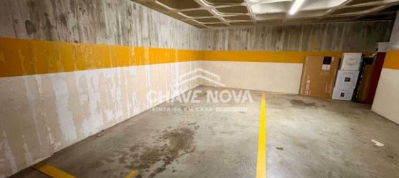 Apartamento de 2 dormitorios en Sao Felix da Marinha, Portugal No. 110779 18